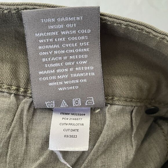Torrid Feel the Fit High Rise Olive Woman’s Jegging Jeans Size 22 R - Picture 9 of 9